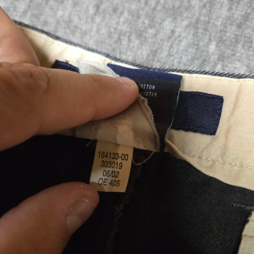 Vintage GAP Trousers Mens 36x32 Gray Pleated Cuffed Cotton Blend Pants Y2K